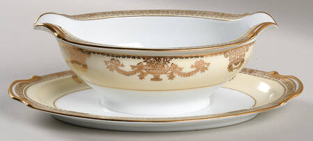 Goldana Gravy Boat with Attached Underplate
