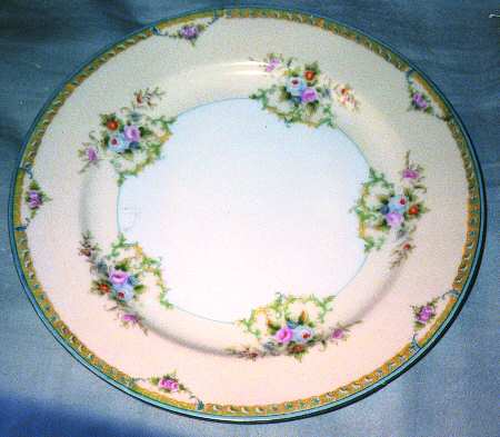 N1131 Dinner Plate