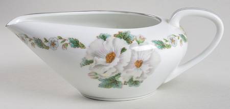 N1139 Creamer