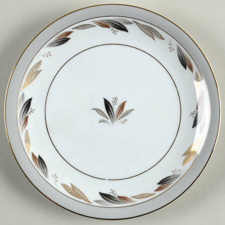5597 Salad Plate