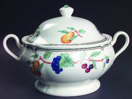 Orchard Estate Round Covered Vegetable