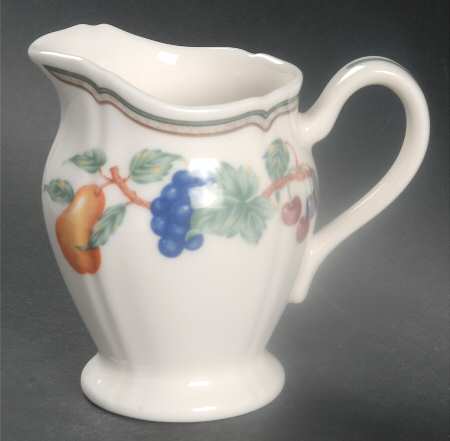 Orchard Estate Creamer