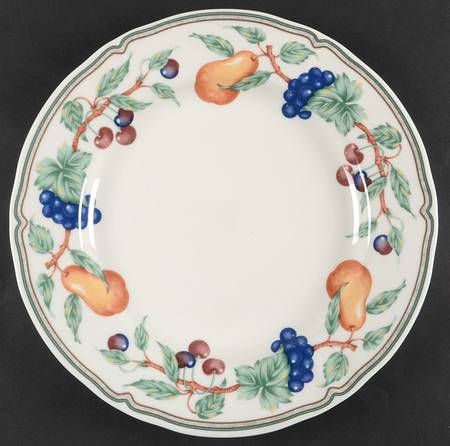 Orchard Estate 12" Chop Plate (Round Platter)