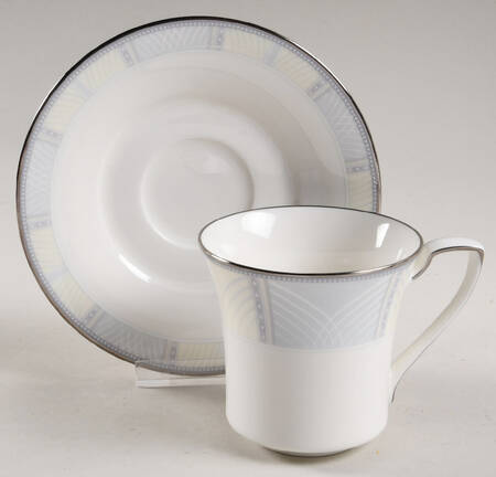 Zabrina Flat Cup & Saucer Set