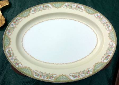 N1157 16" Oval Serving Platter