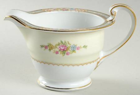 Lynbrook (4724 & NO #) Creamer