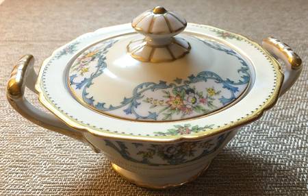 N1164 Sugar Bowl & Lid