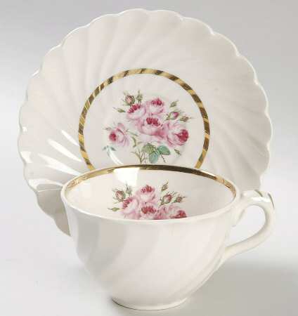 Allison Flat Cup & Saucer Set