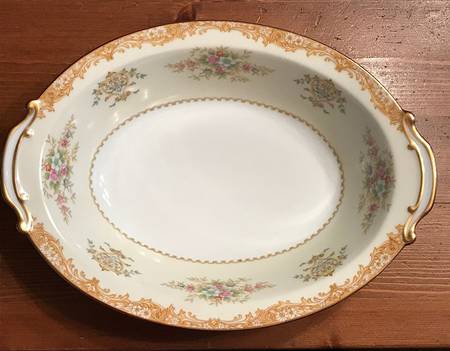 N1182 10" Oval Vegetable Bowl