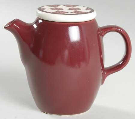 Checks Raspberry Creamer & Lid