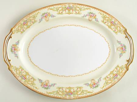 Nanette (4912) 13" Oval Serving Platter