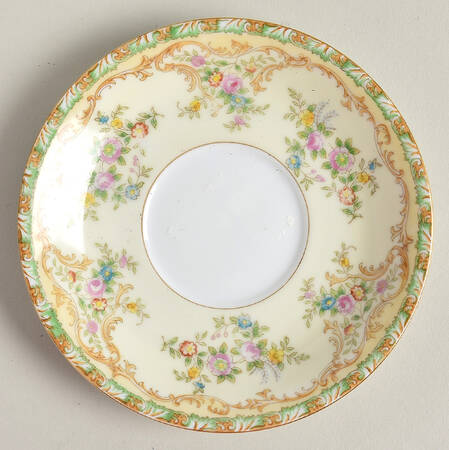 N1185 Footed Cup
