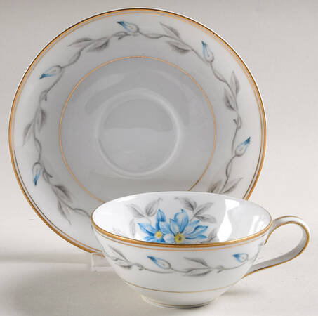 N1435 Flat Cup & Saucer Set