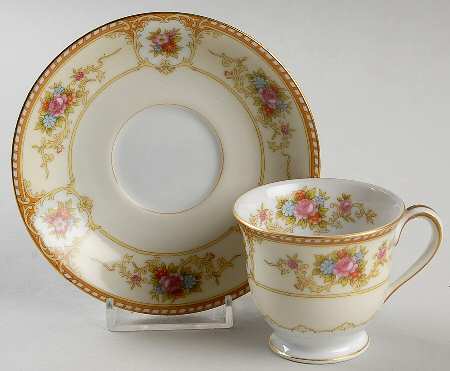 Allure Footed Demitasse Cup & Saucer Set