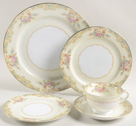 Camelot (3031 & NO #) 5 Piece Place Setting