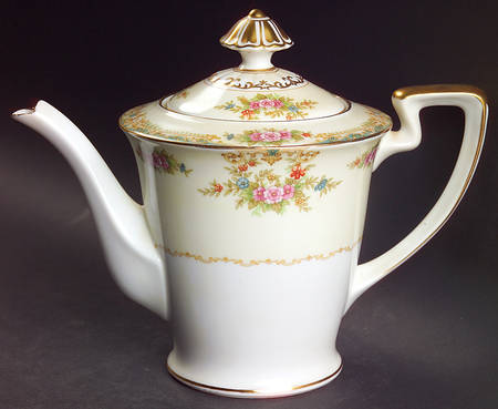 Camelot (3031 & NO #) Teapot & Lid