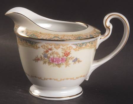 Camelot (3031 & NO #) Creamer