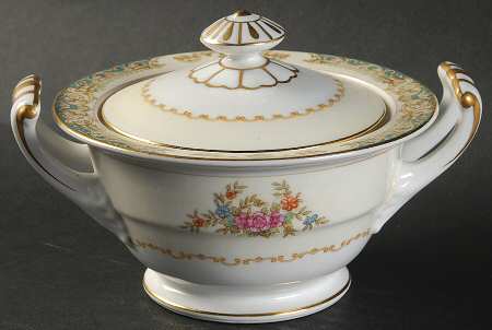 Camelot (3031 & NO #) Sugar Bowl & Lid