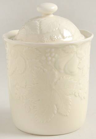 Woodbury Ivory Small Canister & Lid