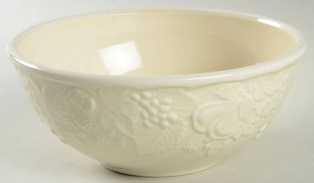 Woodbury Ivory 6" Mixing Bowl