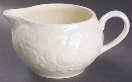 Woodbury Ivory Open Sauce Boat