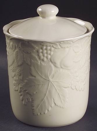 Woodbury Ivory Large Canister & Lid