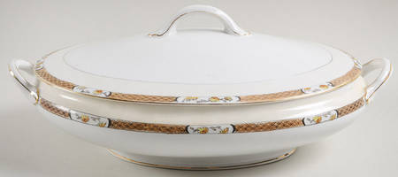 N1197 Oval Covered Vegetable