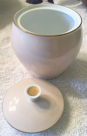 620 Sugar Bowl & Lid