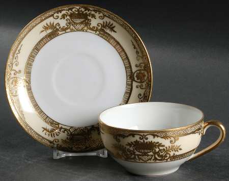 Fleurdor Flat Cup & Saucer Set