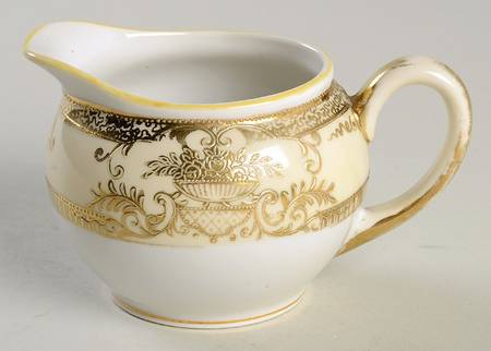 Fleurdor Creamer