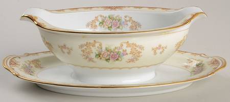 Cardinal (4731& No #) Gravy Boat with Attached Underplate