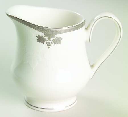 Platinum Ambrosia Creamer