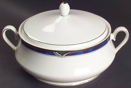 Metropolis Round Covered Vegetable