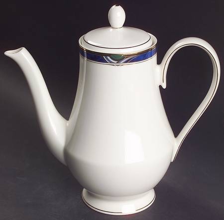 Metropolis Coffee Pot & Lid