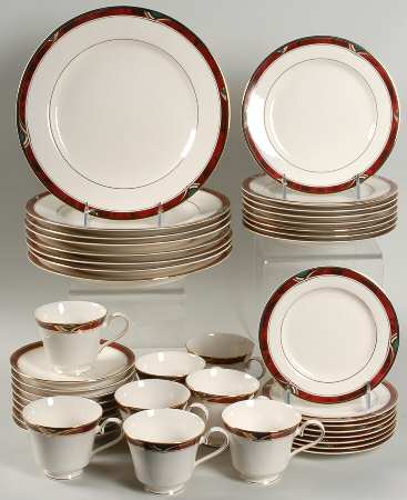 Bordeaux 40 Piece Set