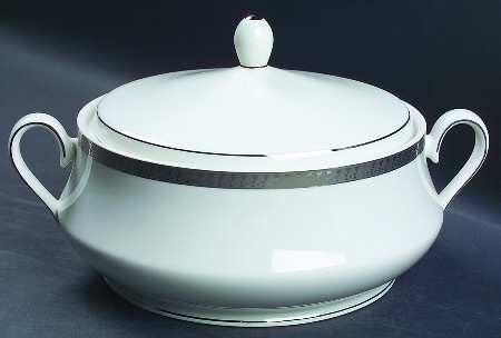 Inca Platinum 1.5 Qt Round Covered Casserole