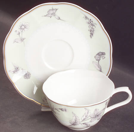 Herb Garden Flat Cup & Saucer Set