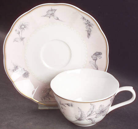Herb Garden Flat Cup & Saucer Set
