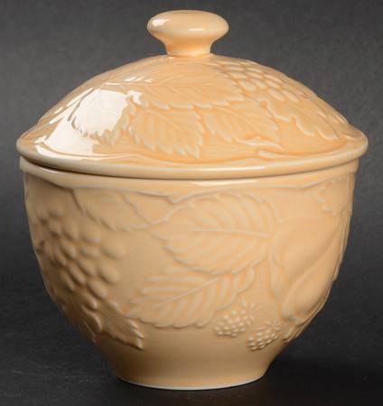 Woodbury Melon Sugar Bowl & Lid
