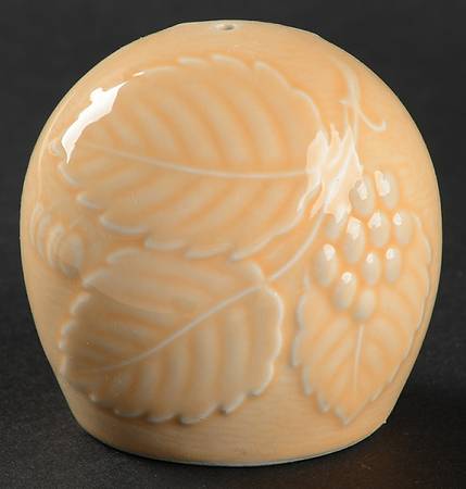 Woodbury Melon Salt Shaker