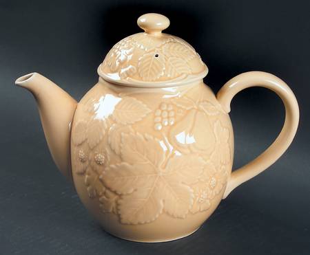 Woodbury Melon Teapot & Lid