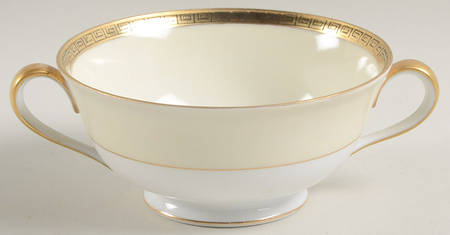 Gracewood Footed Cream Soup Bowl