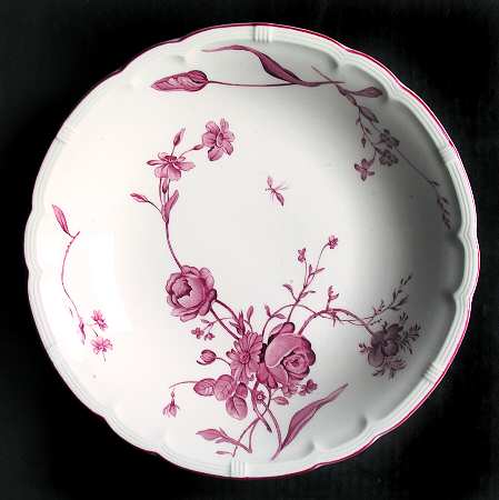 Antoinette Pink 10" Pasta Serving Bowl