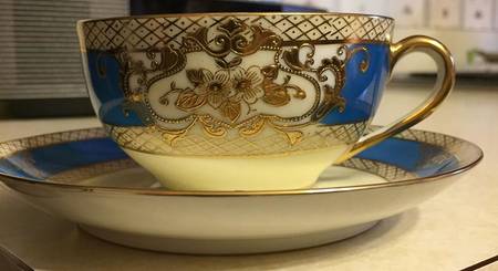 N1210 Footed Cup & Saucer Set