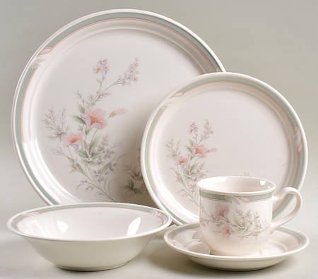 Pennfield 5 Piece Place Setting