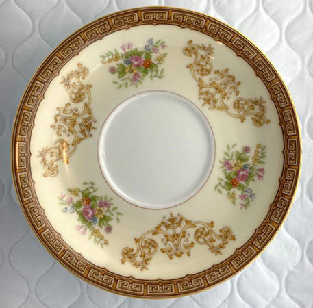 N1216 Saucer