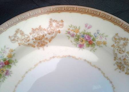 N1216 Dinner Plate