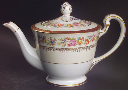 N1227 Teapot & Lid