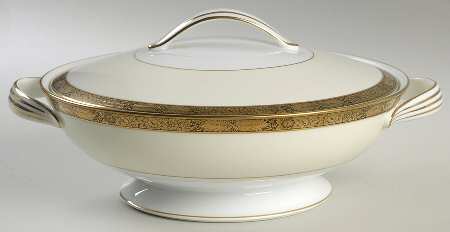 Goldkin (5675) Round Covered Vegetable