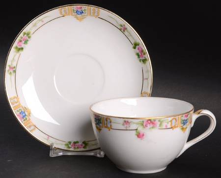 N1233 Flat Cup & Saucer Set